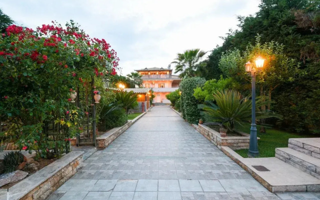 Luxury villa with private pool