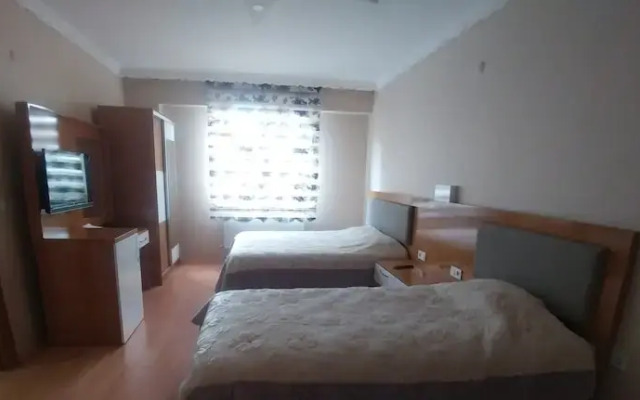 Cagri Otel