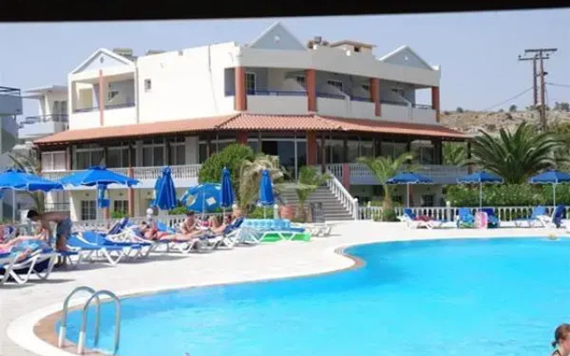 Elvita Beach Hotel