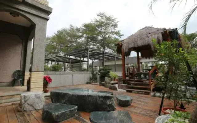 Pony Homestay