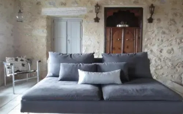 Casa Antica