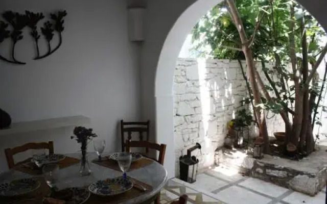 Heaven Naoussa Villas