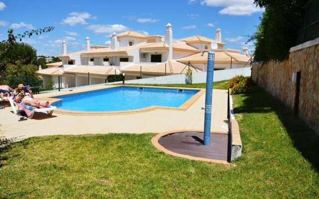 Townhouse Pardinha Albufeira