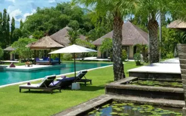 The Chalina Estate