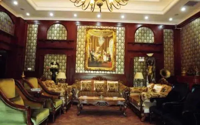Tongling Louis Castle Inn
