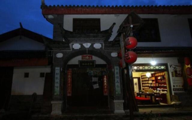 Lijang Shu He Moonriver Inn