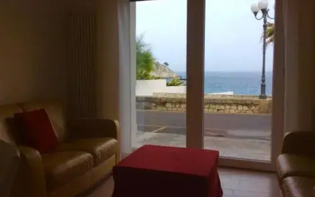 La Finestra Sul Mare