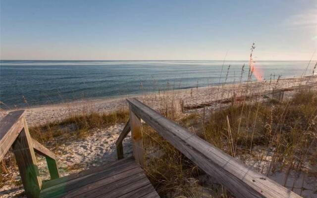 Far Reach II Beach House