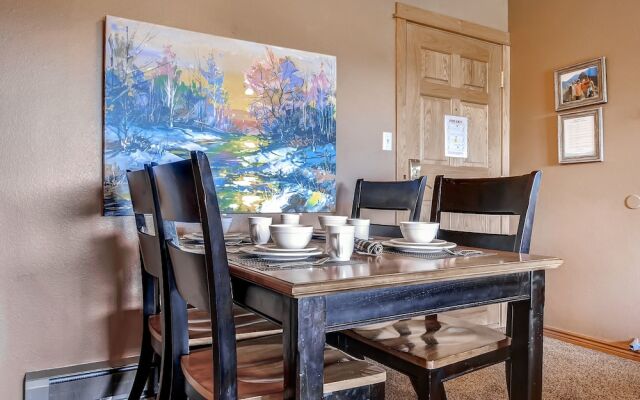 Ski Inn Condominiums by Resort Lodging Company