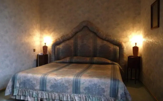 Logis Auberge Saint Jacques