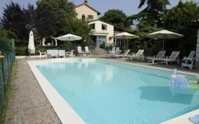 Dipendenza Hotel Londra