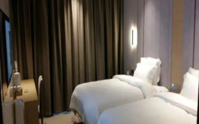 Lavande Hotel Yichang Dong Shan Street Branch