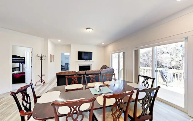Reems Creek - 4 Br Home