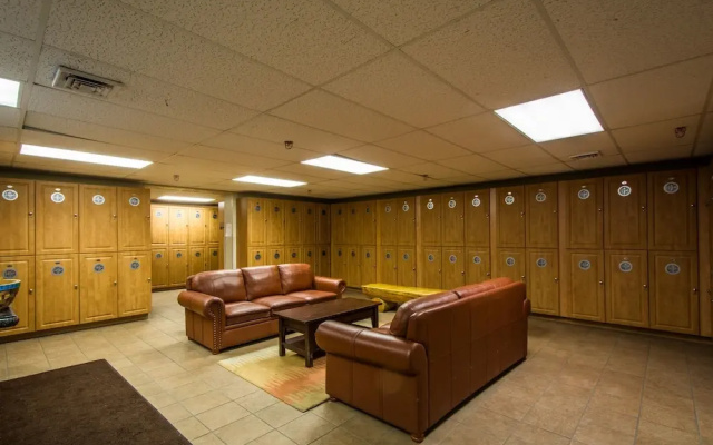 Westgate Penthouse Perfection Residence - 2 Br Condo