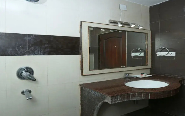 Goroomgo Dittu Holiday Inn Puri