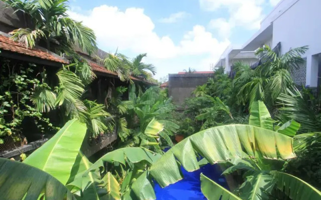 Retreat Condo