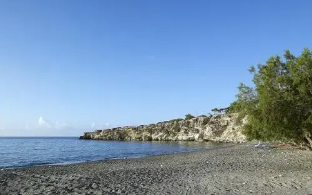 Beachfront Villa on Crete - Kirvas