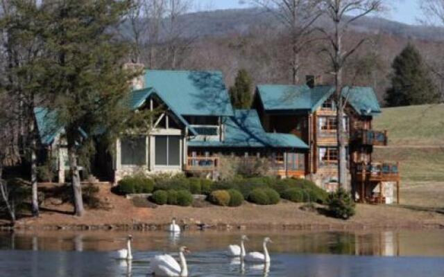 Falling Waters Lodge