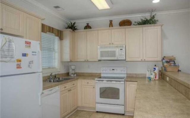 Magnolia Pointe 302-4820 by RedAwning