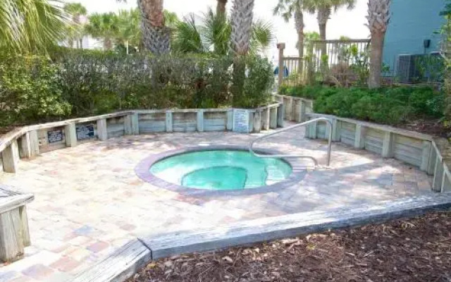 Hibiscus Resort - A103