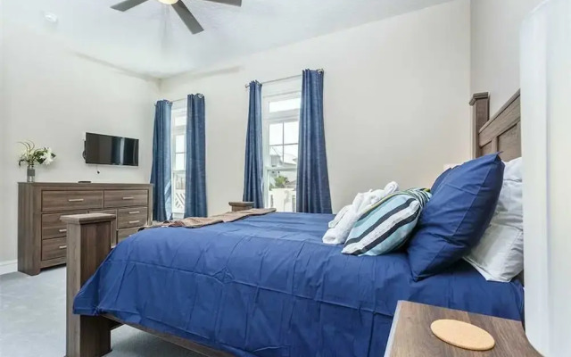 Hawks Cove - Six Bedroom Home