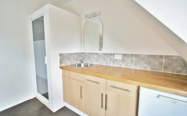Budget Rooms Hatherley