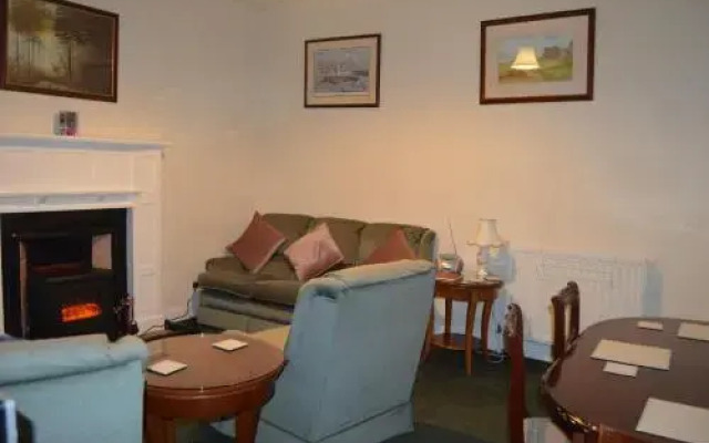 Carnegie Holiday Cottage Dunfermline Fife