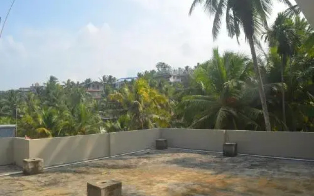 Kaveri Tourist Home