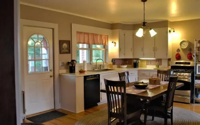 Apple Villa Cooperstown