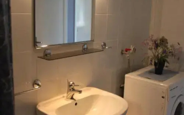 Oasis Apartments