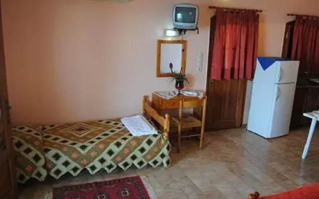 Ermioni Rooms