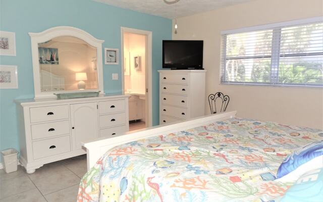 Jamaica Royale 093 - 2 Br Condo