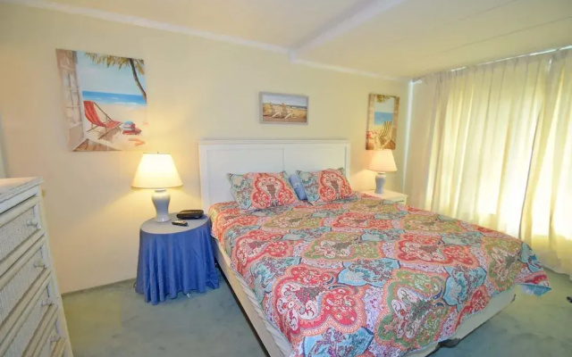 Ocean Trail 102 2 Br condo by RedAwning