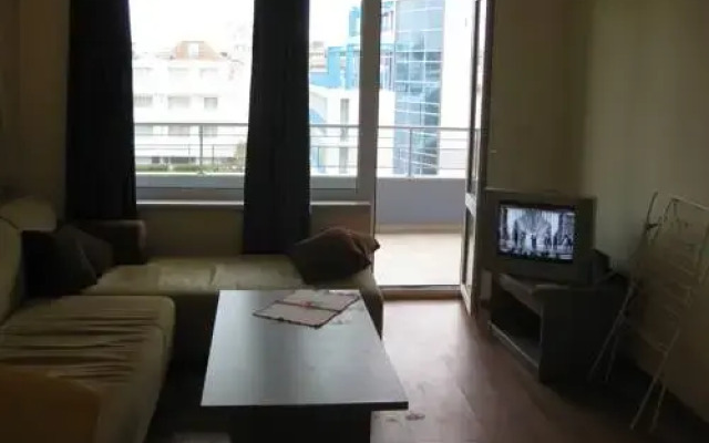 Cacao Beach Flat