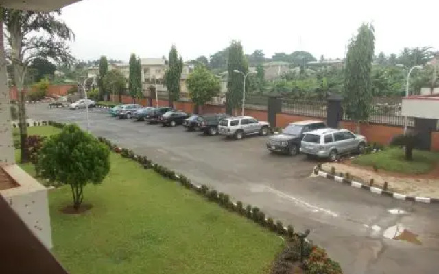 Conference Hotel & Suites Ijebu