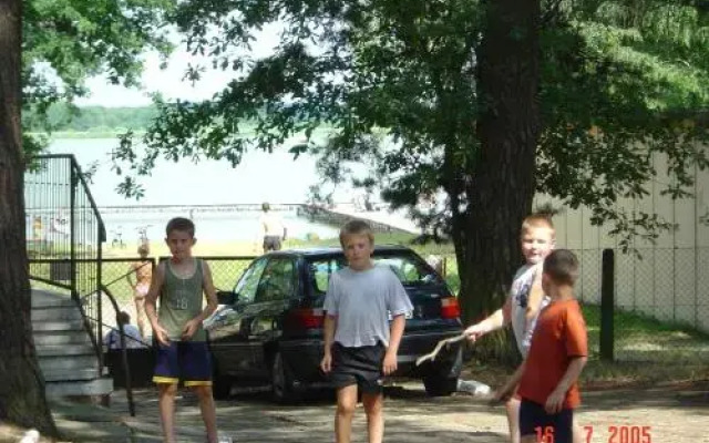 Ośrodek Oświatowo-Sportowy '' Nad jeziorem"