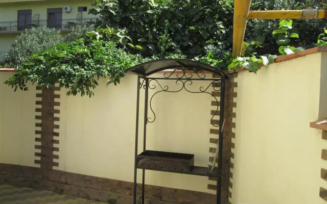 V Tsentre Adlera Apartment
