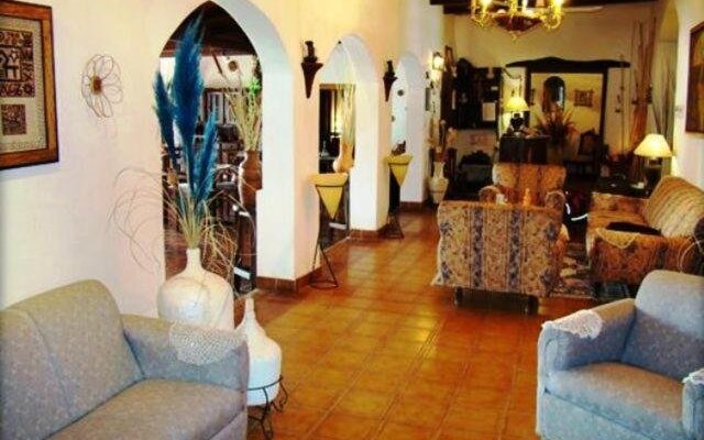 Hotel Pueblo Antiguo