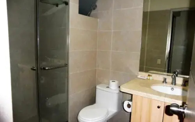 Lima Miraflores Condo 1Bed Balcony