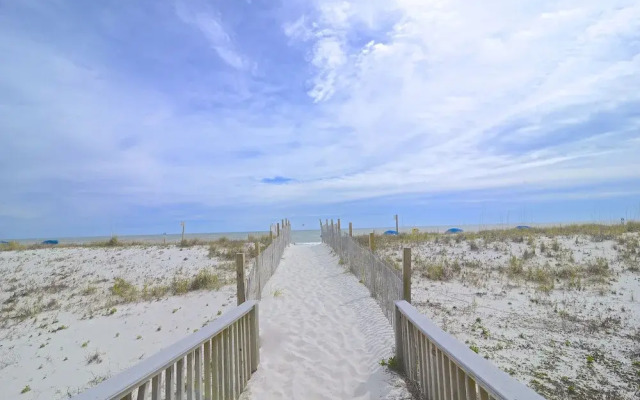 Surfside Shores 1202