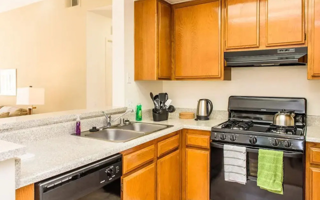 Visalia Apartment #873932 by RedAwning