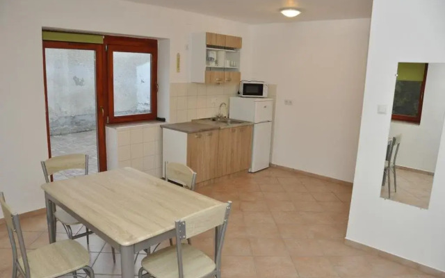 Sarok Apartmanház Szekszárd