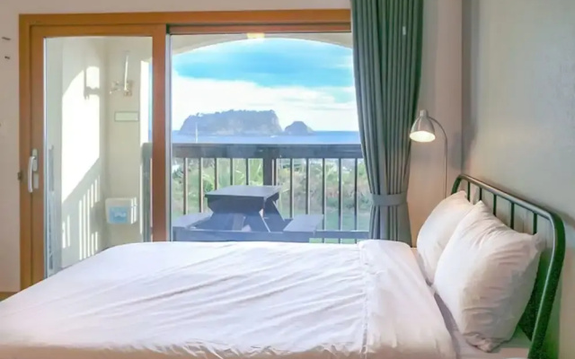 Jeju Ocean Tree Pension
