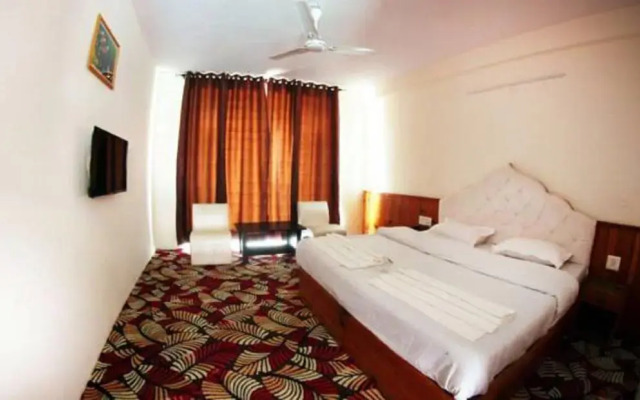 Hotel Hamta View Regency