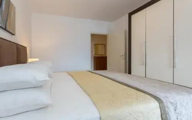 Apartment Slavica