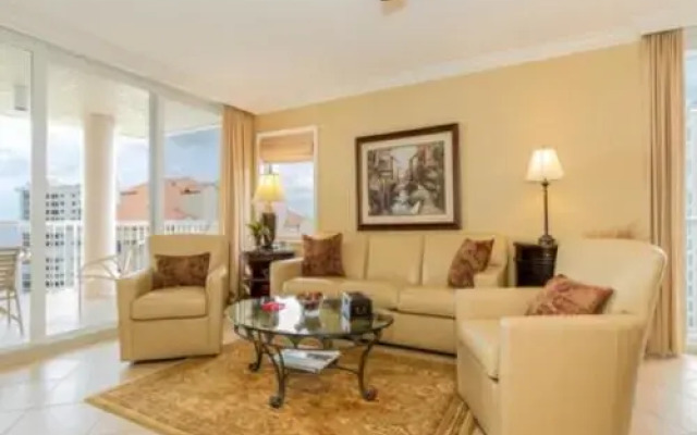 Deluxe Condo with Spectacular Views of the Gulf and Bay; Walk to the beach by RedAwning