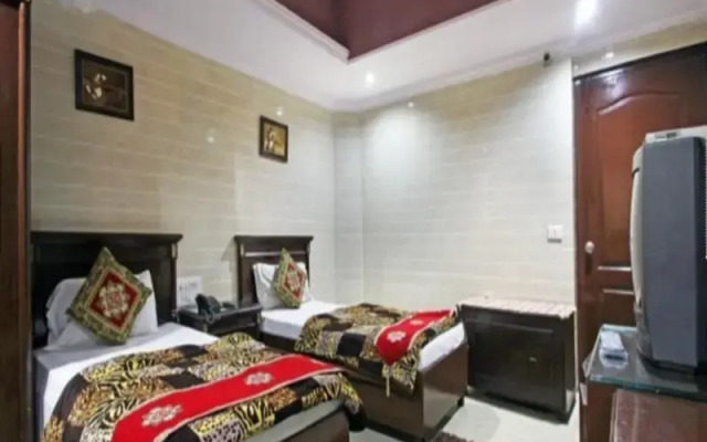 Hotel Hallmark Regency