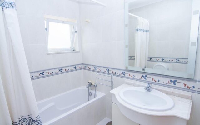 Akisol Lagos Relax II