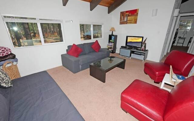 1519 Walkup by RedAwning