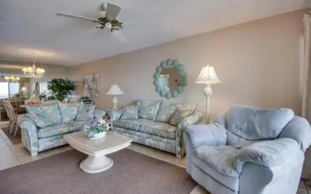 Gulf Gate 402